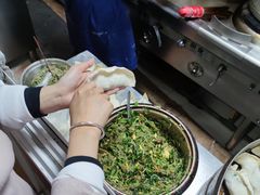 -小许三鲜砂锅馄饨店(家多乐烟酒店)