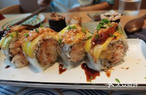 Mango Eel and Shrimp Roll