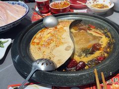 -生活如沸·顺德水牛奶火锅(大学路店)