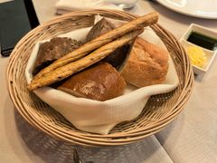 -塞纳河法国餐厅(意式风情街店)
