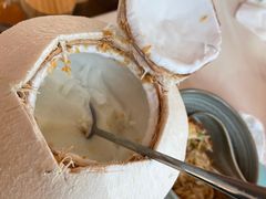 -喃喃椰·糟粕醋·椰子鸡火锅(七堡花园店)