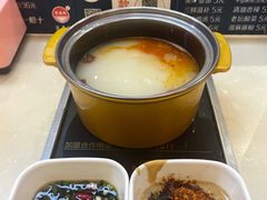 -烫煮风旋转涮吧自助小火锅(洪楼大润发店)