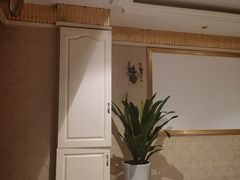 -都悦君豪足浴推拿(华府大道店)