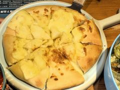 米德特色奶酪包-米德维奇俄式西餐厅(西六道街店)