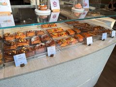 -VERIE BAKEHOUSE