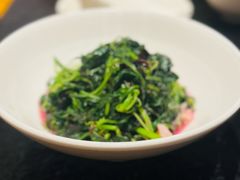 -鱼鲜饭香·招牌汽锅剁椒鱼头王