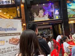 -BHC炸鸡(明洞总店)