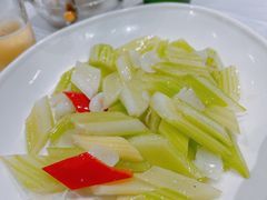 西芹百合-老人和饭店(淮海中路店)