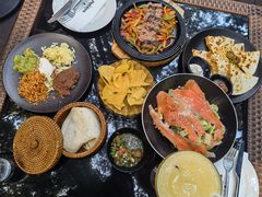 -Pistolera Mexican Cantina女枪手墨西哥餐厅(碧云路店)