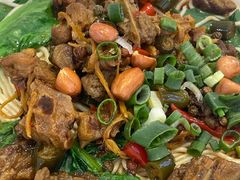 -犟一碗双椒鸡面(得意世界店)