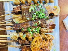 -小辣椒汤锅烧烤(温泉南街店)