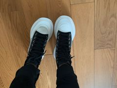 -Alexander McQueen(远洋太古里店)