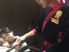 -煲宫猪肚鸡(昆山金鹰国际购物中心店)