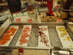 -南青华美达大酒店沙利文西餐厅