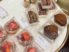 -法桐蛋糕·手作面包(万达公馆店)