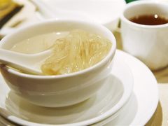招牌鸡i丝鱼翅煲-陶陶居海鲜酒家(新马路店)