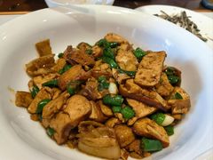 -鱼痴渔醉·食鲜集(月亮湾店)