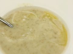 奶牛蘑菇汤-红房子西菜馆(淮海中路店)