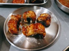 -围炉肉舍•炭烤活鳗•丹东海鲜烤肉(步行街店)