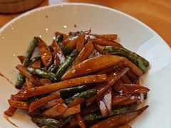 -侬佳蒸菜馆(听潮店)