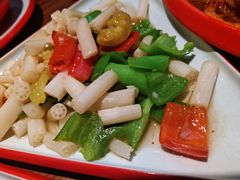 -老闵田螺馆·南昌市井菜·特色小吃(总店)