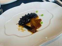 葱烧海参配乌米菌-鲁采LU STYLE(新天地店)