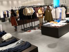 -URBAN REVIVO(七宝领展广场店)