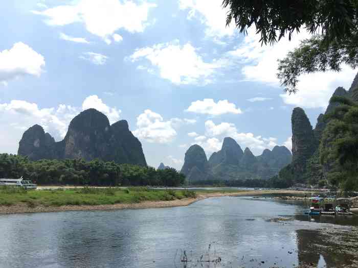 元宝山-"黄布倒影江流清澈.人民币20元的取景地就."-大众点评移动版