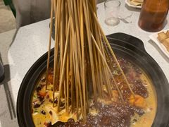 -钢管厂五区小郡肝串串香(蜀都万达店)