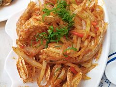 -覃记海鲜美食餐厅