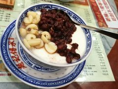 -赵记传承特色牛奶甜品(泉城广场店)