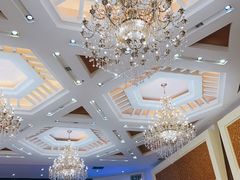 -东豪园林海鲜酒家(南港路辅路店)