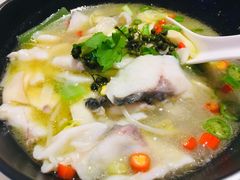 -国际青年会议酒店-苏莱斯餐厅