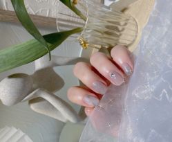 -米小兔美甲美睫