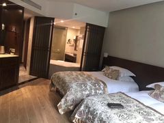 -天明山温泉大酒店