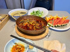 -有红鸡毛店·川菜(建设路店)