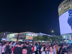 -杭州湖滨银泰in77