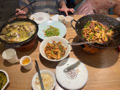 -聚鑫朋酸菜肥肠(文艺路口店)