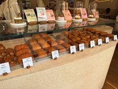 -VERIE BAKEHOUSE