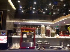 -新偶像健康汇•水疗SPA•豪华自助餐(世界城店)