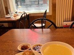 -清真吴记门钉肉饼·喜多利