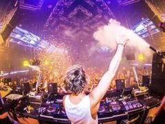 -MEGA PARTY CLUB