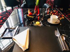 -L'ATELIER de Joel Robuchon(外滩18号店)