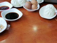 -南城香·饭香串香馄饨香(红军营店)