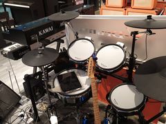 -柏斯音乐艺术中心·钢琴·吉他(世纪金源店)