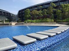 -上海滴水湖皇冠假日酒店