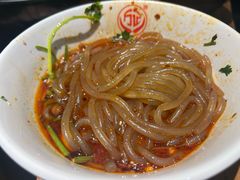 -万记麻辣烫国展总店
