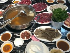 -一鼎牛鲜活牛肉城(晋江海峡国际食品城店)