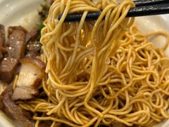 -佬钱湾仔(衣裳街店)