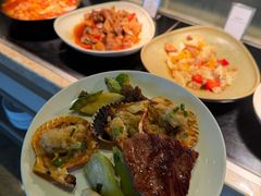 -大中华希尔顿酒店-念自助餐·嗨啤·小龙虾